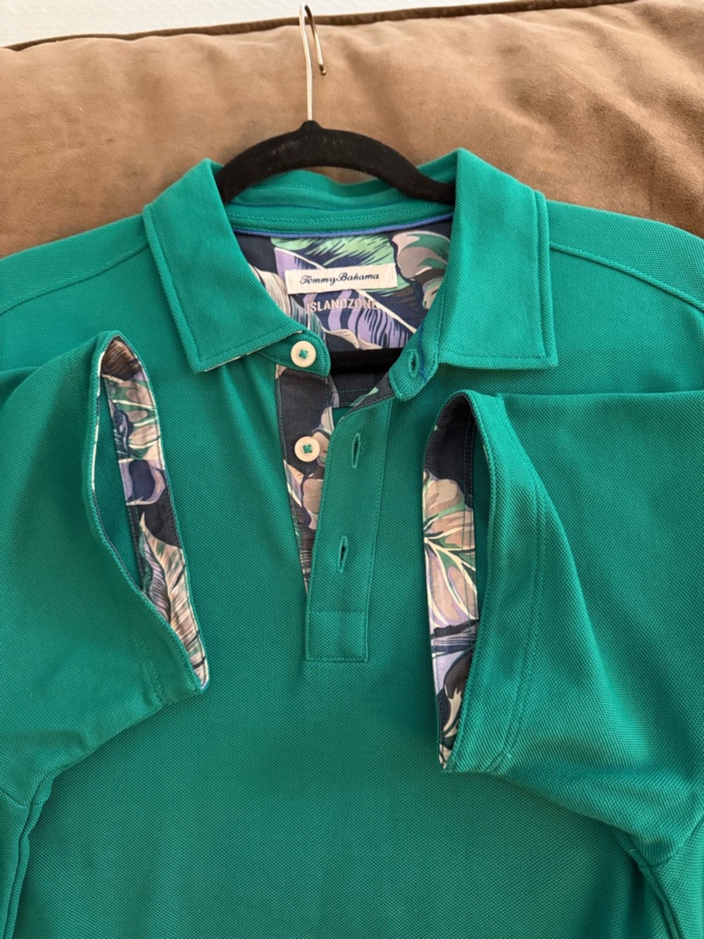 Tommy Bahama Emerald Green Polo  - High Performance Ultra Comfortable - Picture 3 of 6